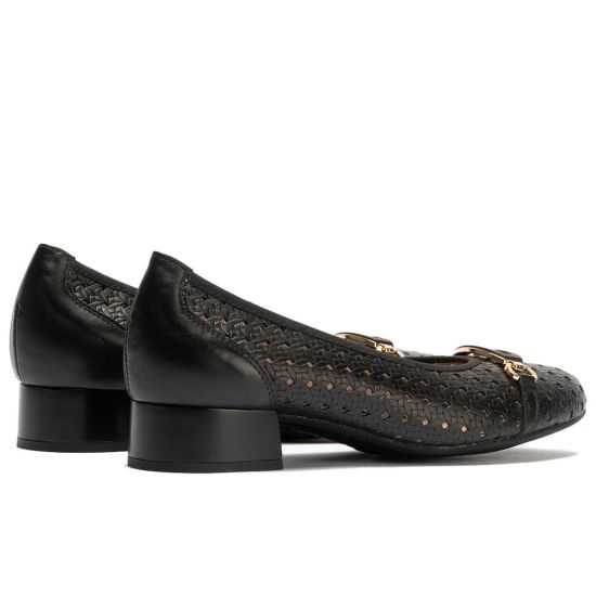 Pitillos - 11123 - NEGRO - Zapato salón con adorno y tacón bajo