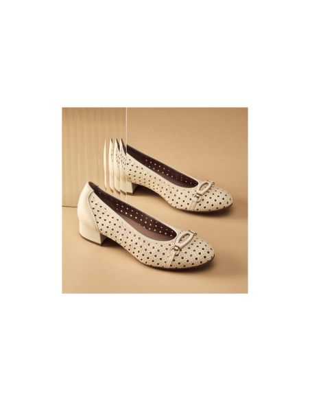 Pitillos - 11123 - CREMA - Zapato salón con adorno y tacón bajo