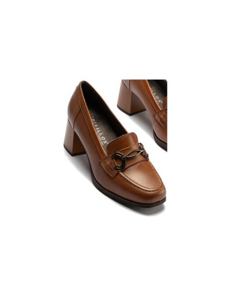 Pitillos - 10837 - CUERO - 10837 - CUERO - Mocasín en Napa con adorno de mujer color cuero - 2