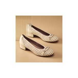 Pitillos - 11123 - CREMA - 11123 - CREMA - Zapato salón con adorno y tacón bajo