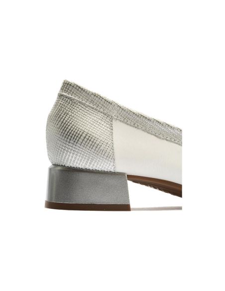Pitillos - 11150 - BLANCO - 11150 - BLANCO - Mocasín con tacón bajo y adorno